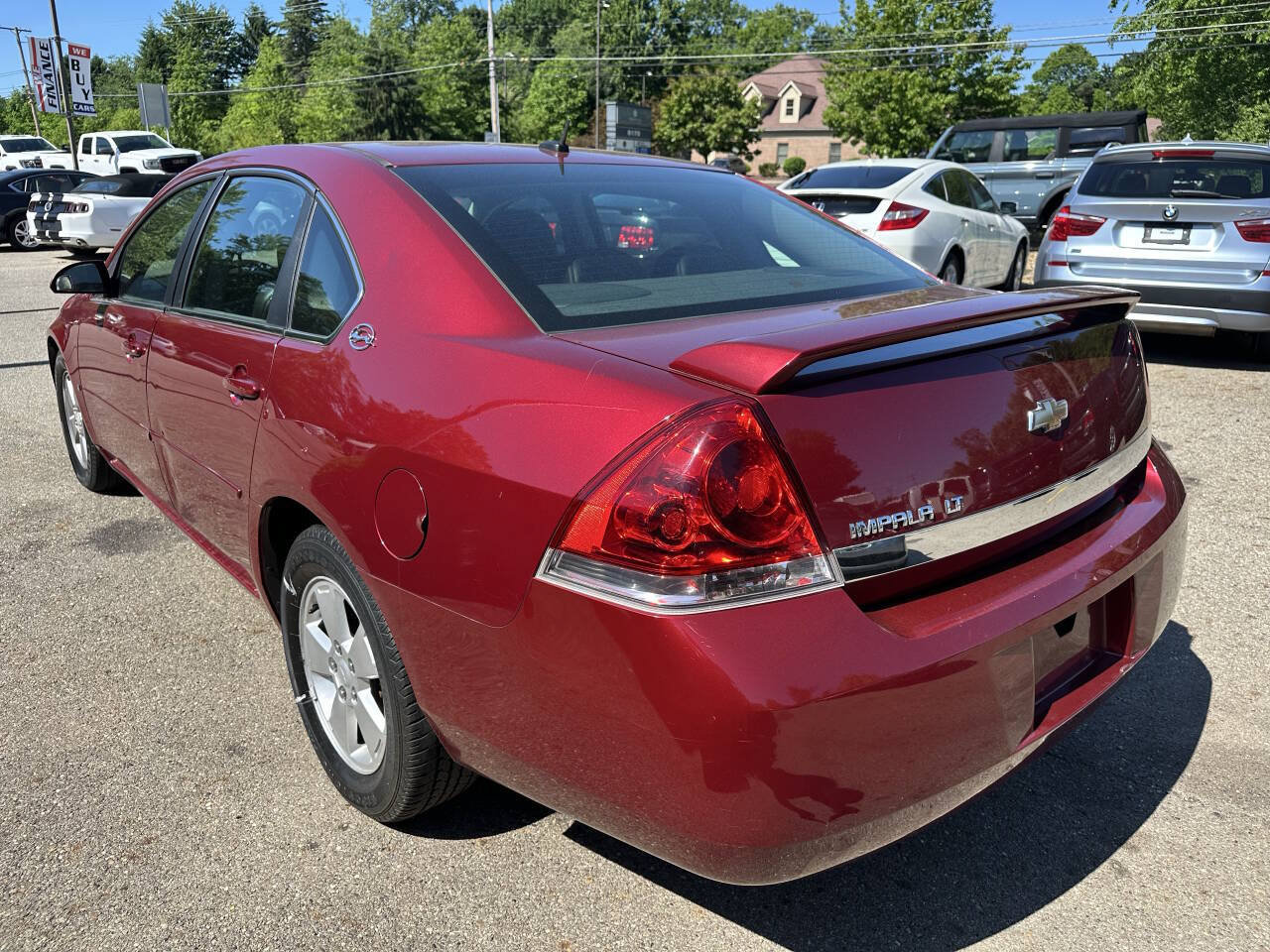 Used 2008 Chevrolet Impala LT w/ Luxury Edition Package FWD image 4