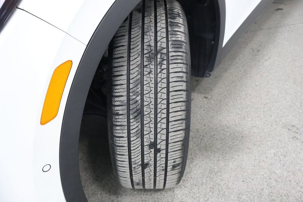 Used 2023 Volkswagen ID.4 Pro S image 4