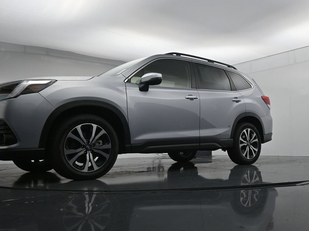 Used 2023 Subaru Forester Limited w/ Popular Package #2 AWD/4WD image 34
