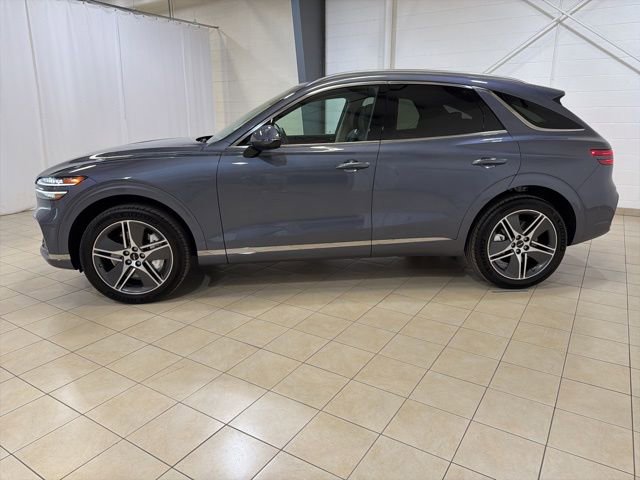 Used 2026 Genesis Electrified GV70 Prestige image 2