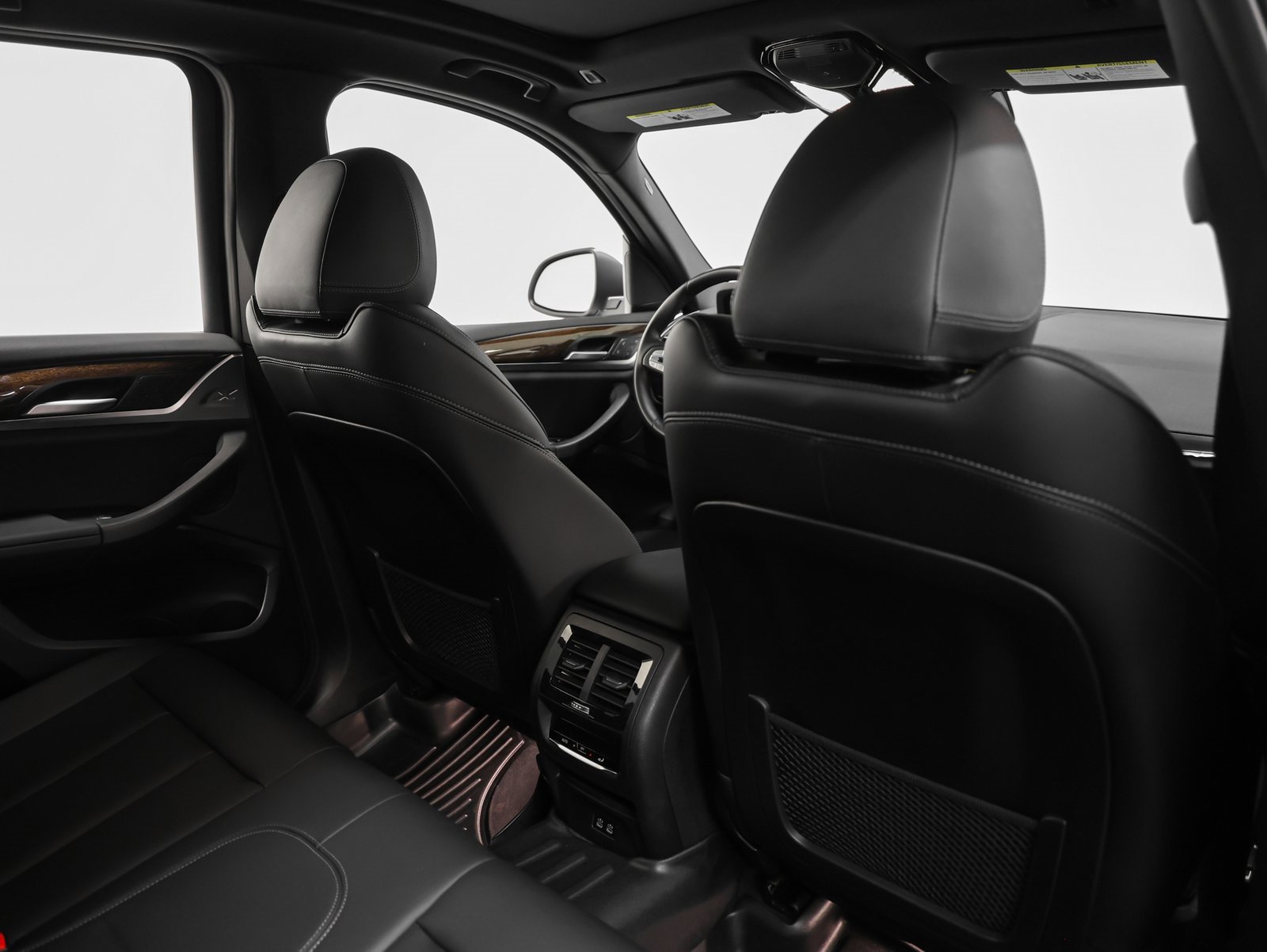 Used 2024 BMW X3 sDrive30i w/ Convenience Package image 25