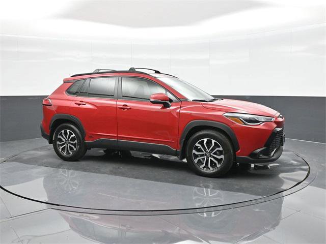 Certified 2024 Toyota Corolla Cross SE image 17