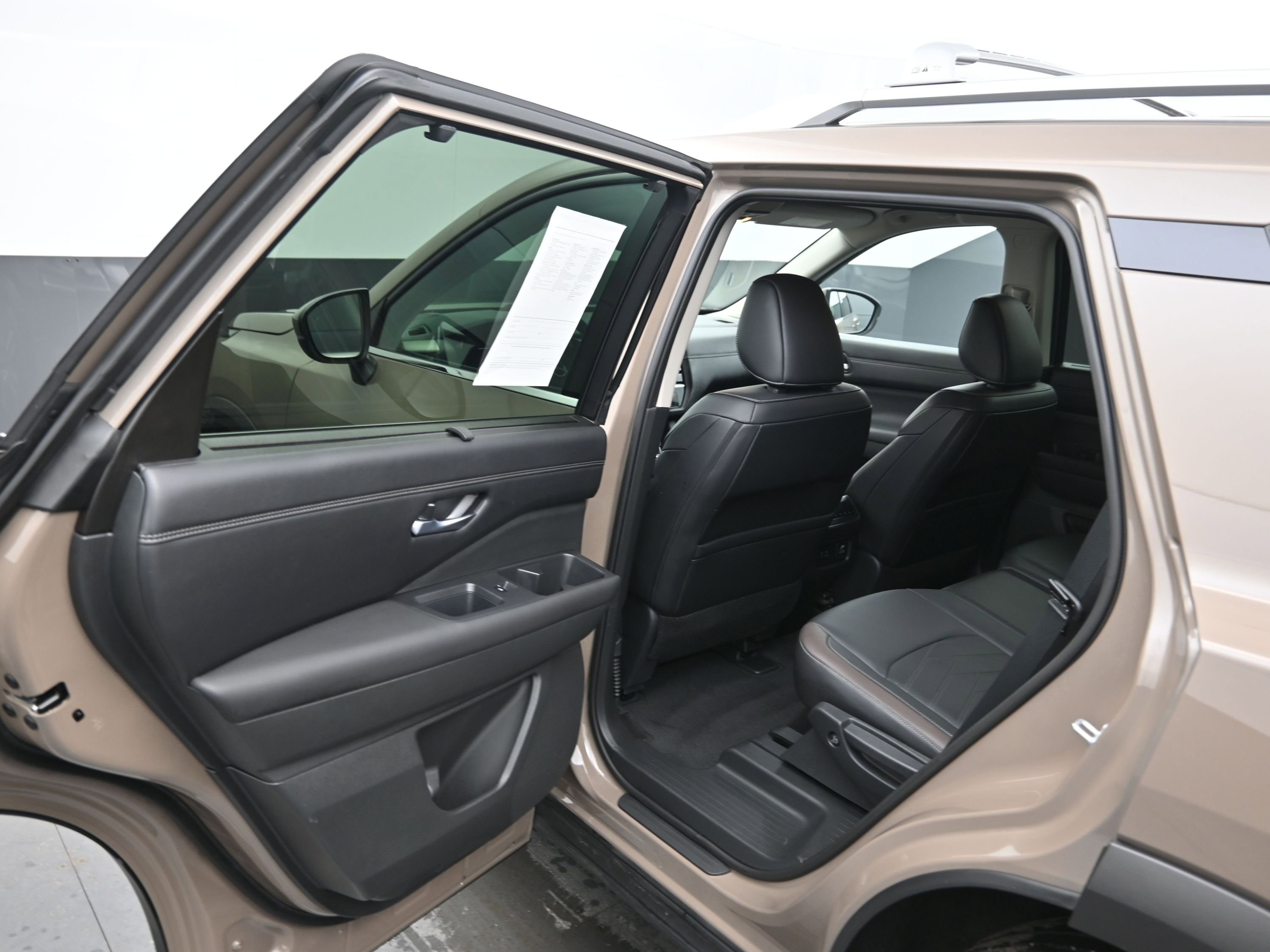 Certified 2024 Nissan Pathfinder Platinum w/ Cargo Package image 14