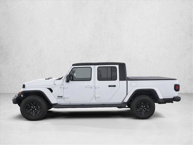 Used 2021 Jeep Gladiator Sport AWD/4WD image 4