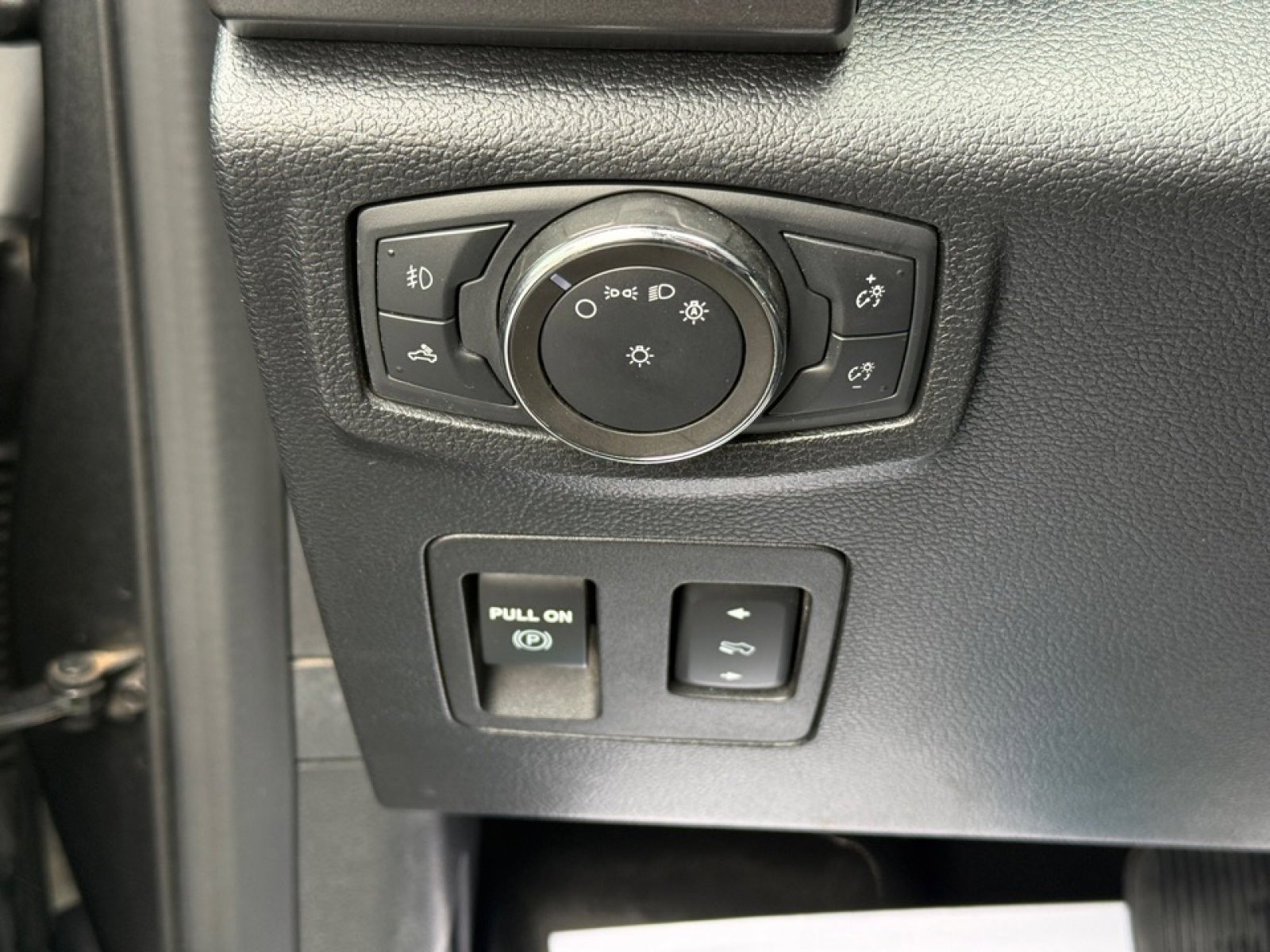 Used 2020 Ford F150 XLT w/ Equipment Group 302A Luxury image 33