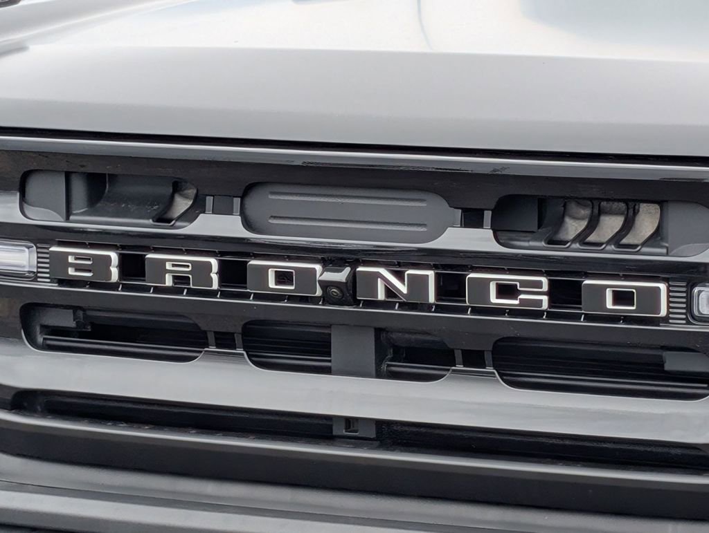 New 2025 Ford Bronco Outer Banks w/ Sasquatch Package image 12