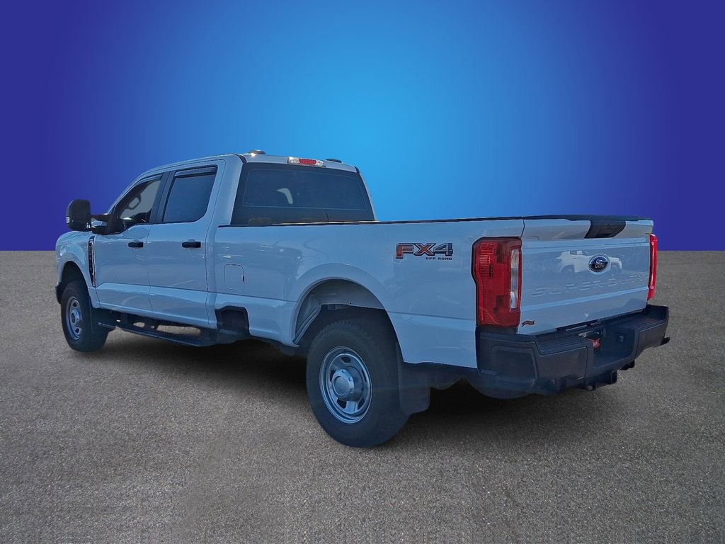 Used 2024 Ford F350 XL w/ FX4 Off-Road Package image 4