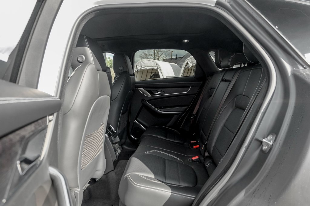 New 2026 Jaguar F-PACE R-Dynamic S image 16