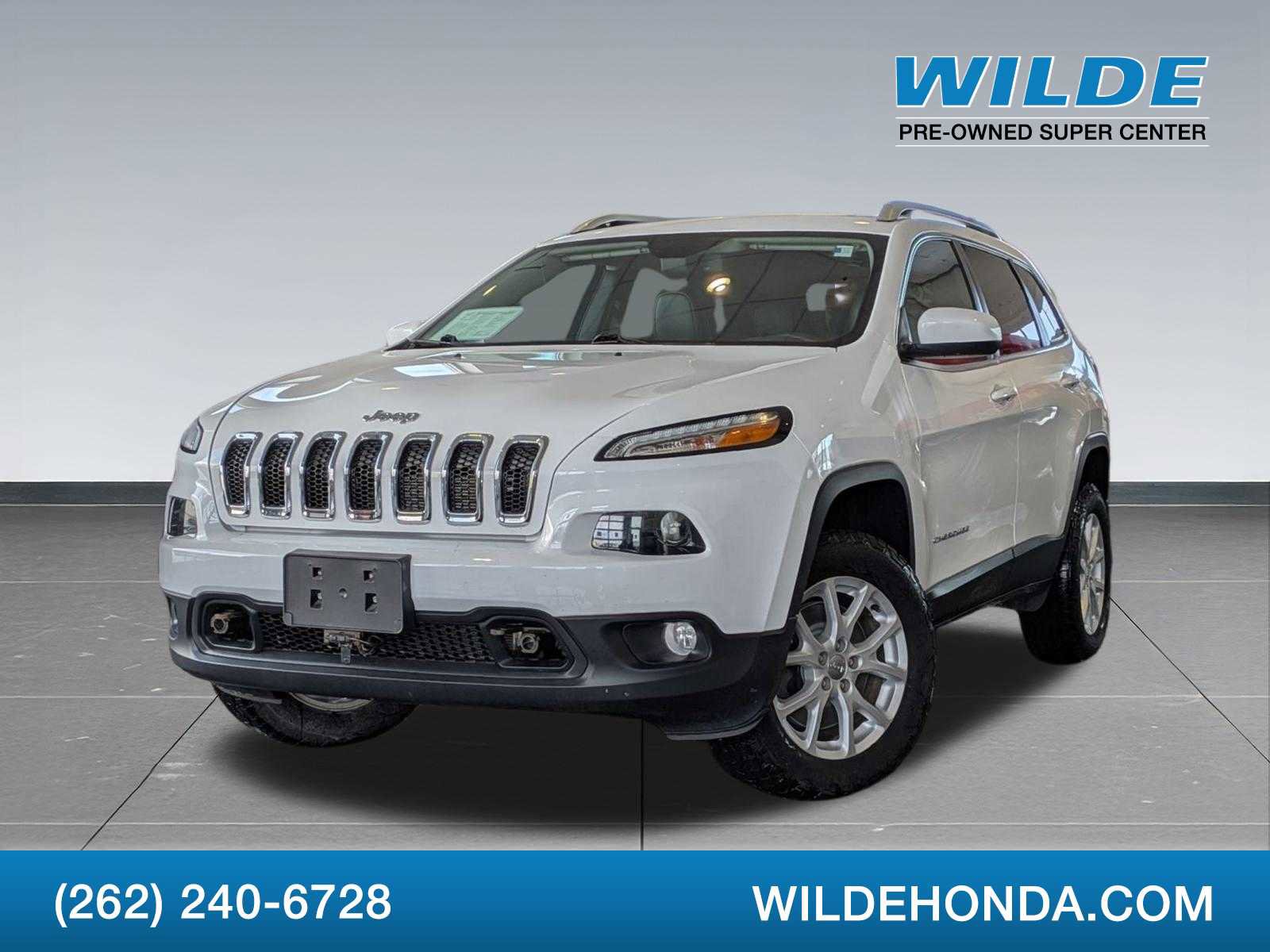 Used 2018 Jeep Cherokee Latitude Plus w/ Comfort/Convenience Group