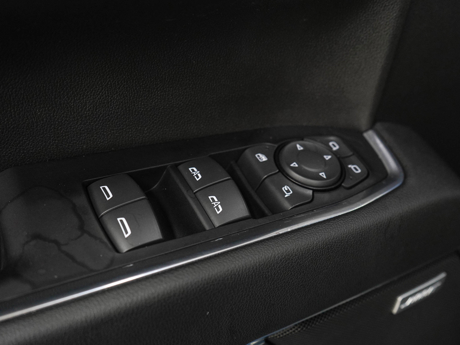 Used 2022 Chevrolet Silverado 1500 LTZ w/ Technology Package AWD/4WD image 22
