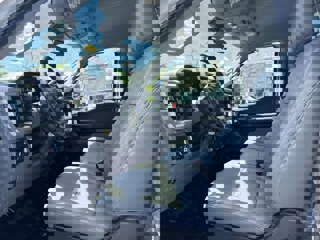 New 2025 Ford F550 4x4 Regular Cab Super Duty image 11