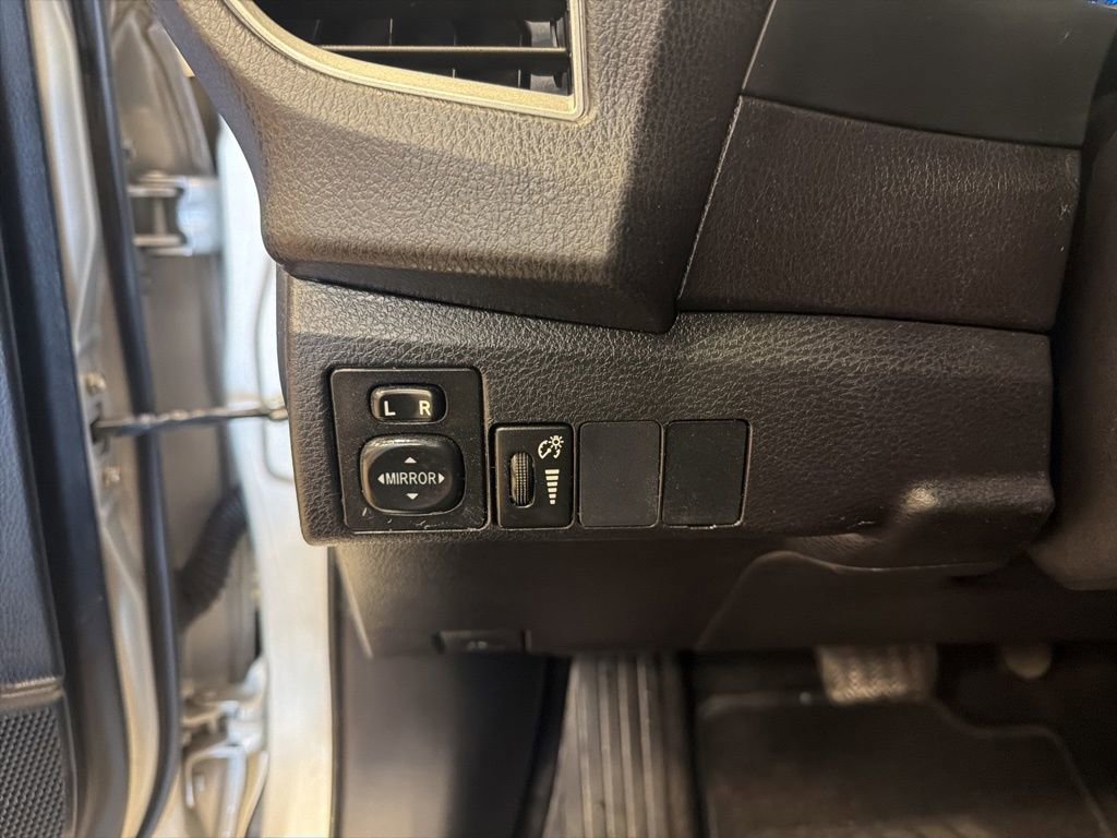 Used 2016 Toyota Corolla S image 17