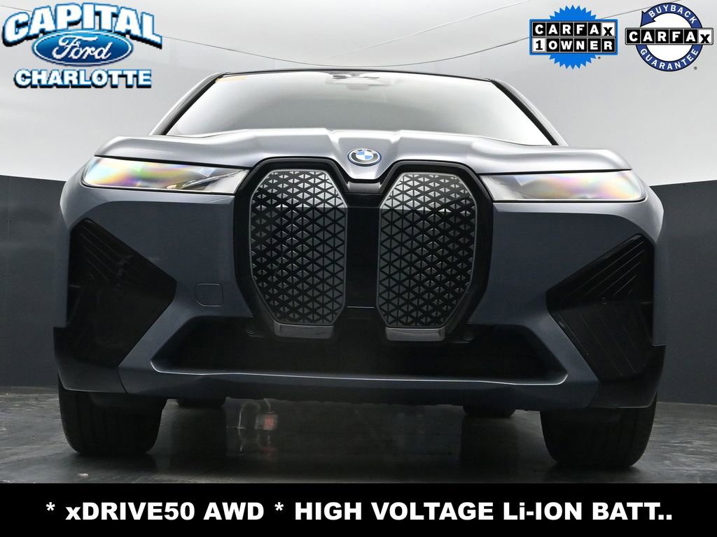 Used 2023 BMW iX xDrive50 w/ Sport Package AWD/4WD image 20
