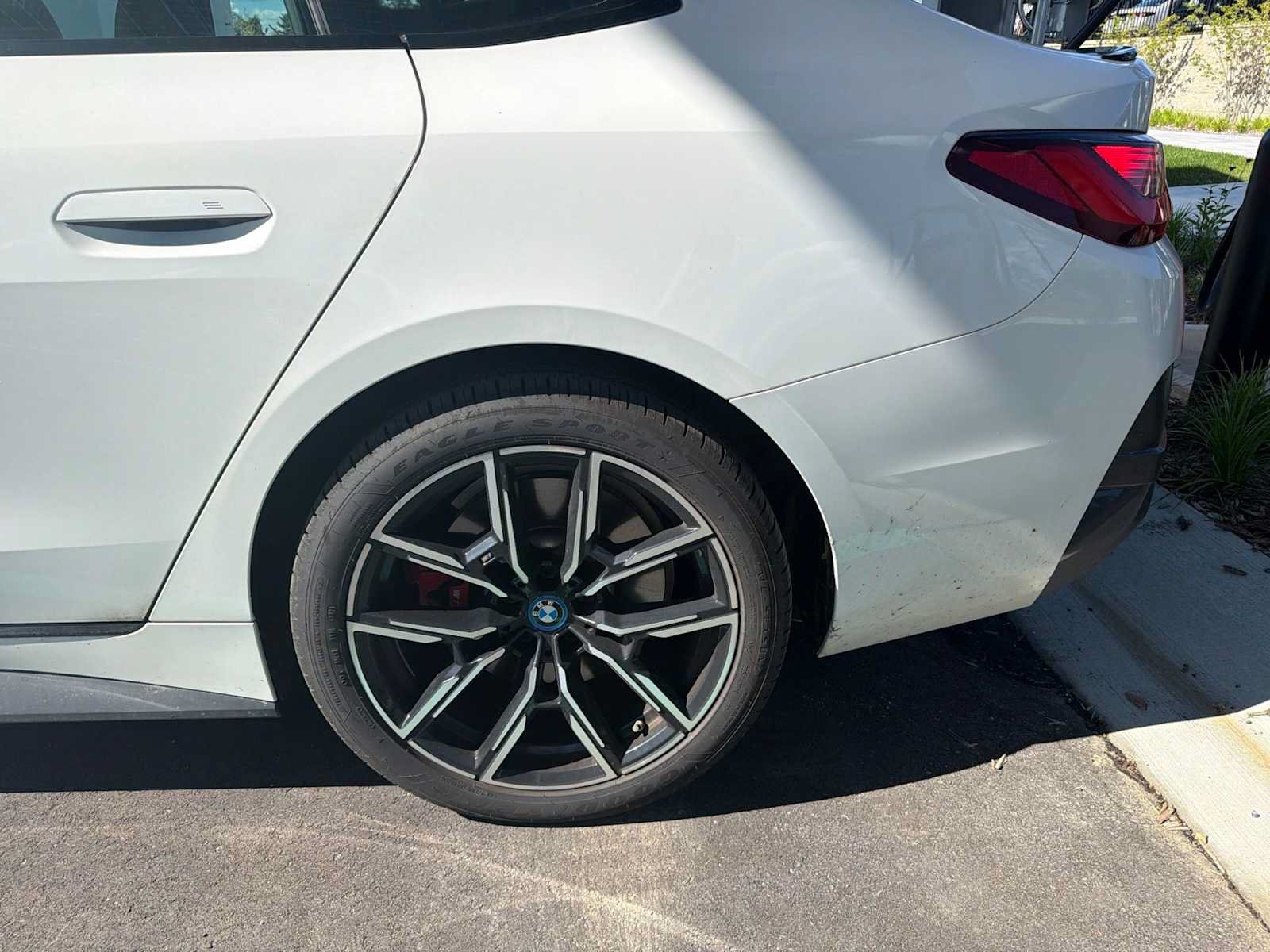 Certified 2024 BMW i4 eDrive35 w/ M Sport Package RWD image 10