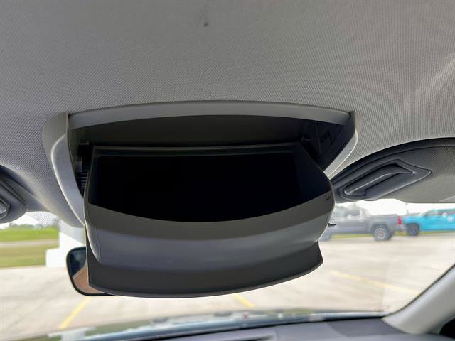 Used 2025 Toyota Camry XLE FWD image 24