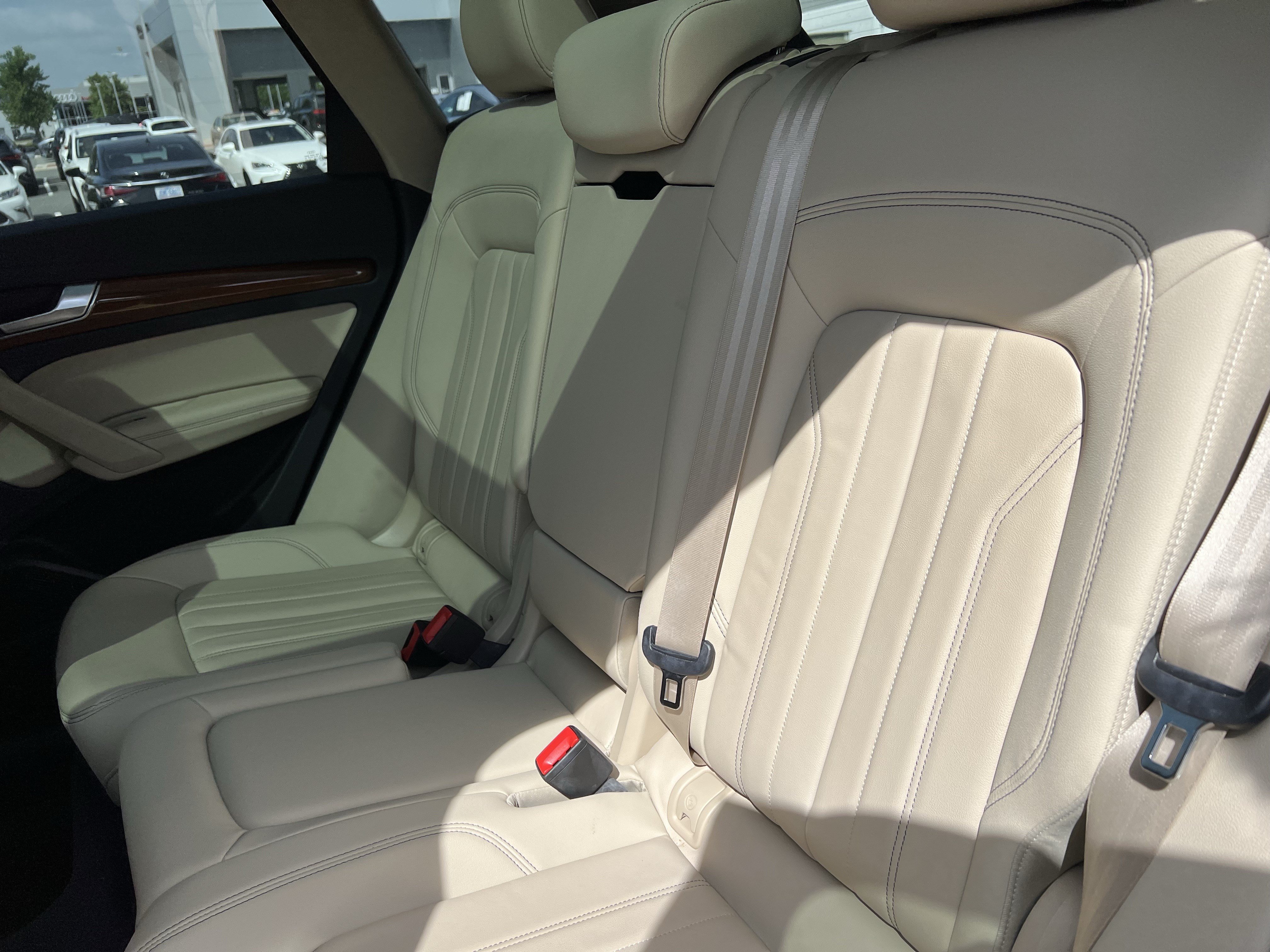 Used 2023 Audi Q5 2.0T Premium Plus w/ Premium Plus Package AWD/4WD image 33