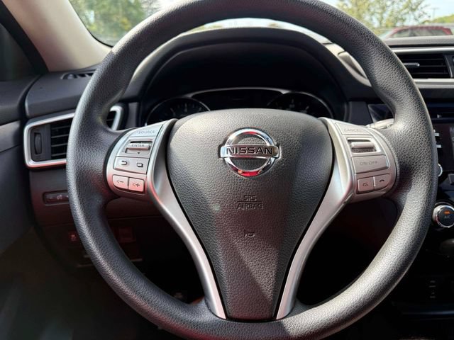 Used 2016 Nissan Rogue SV FWD image 20