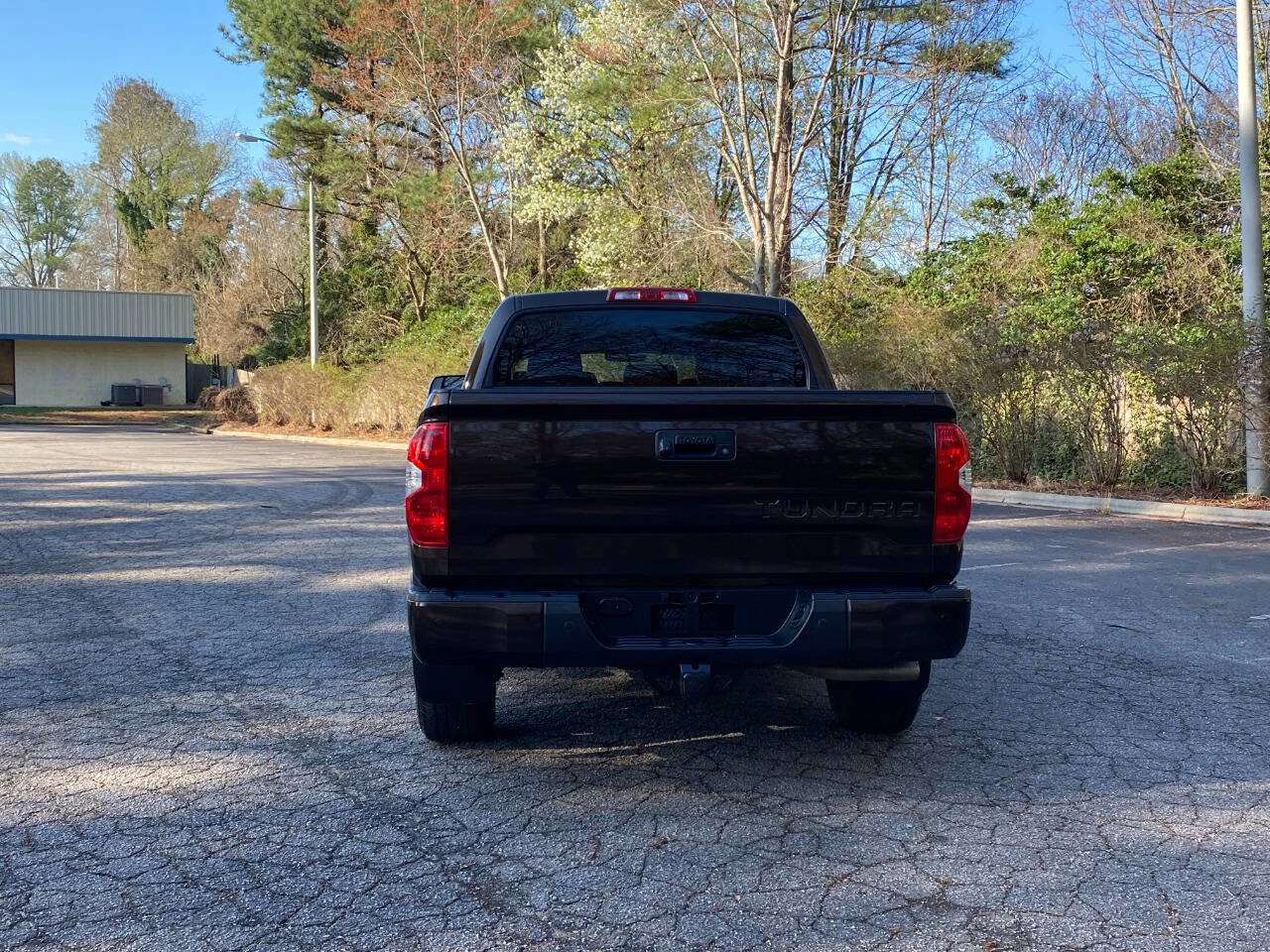 Used 2018 Toyota Tundra Limited w/ Limited Premium Package image 7