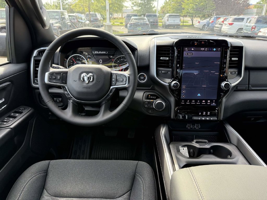 New 2026 RAM 1500 Big Horn AWD/4WD image 17
