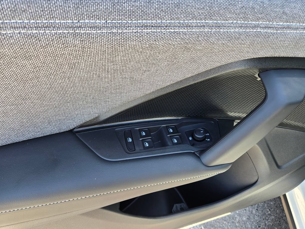 Certified 2026 Volkswagen Tiguan S FWD image 18