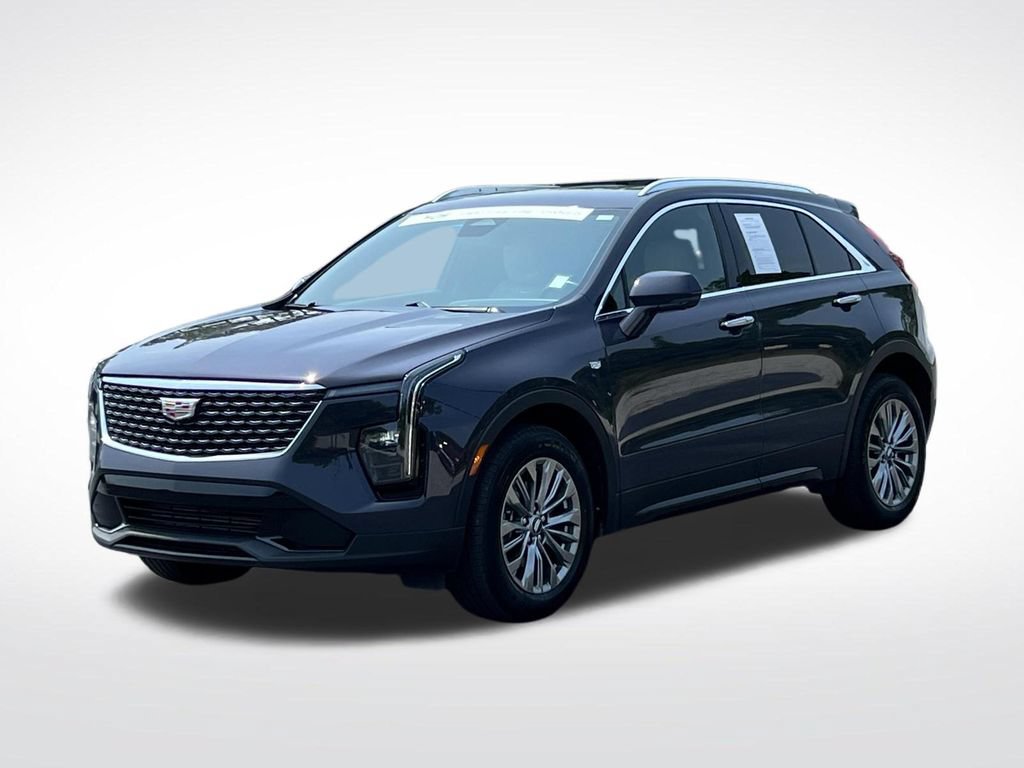 Used 2025 Cadillac XT4 Premium Luxury FWD image 1