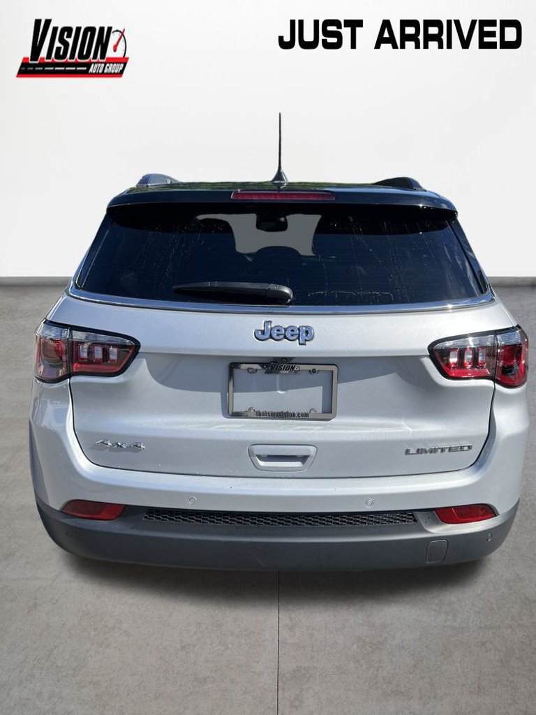 Used 2026 Jeep Compass Limited AWD/4WD image 8