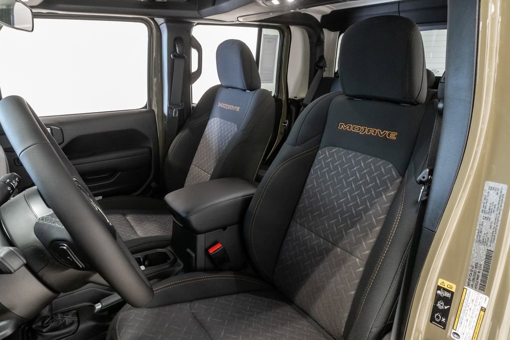 New 2026 Jeep Gladiator Mojave image 8