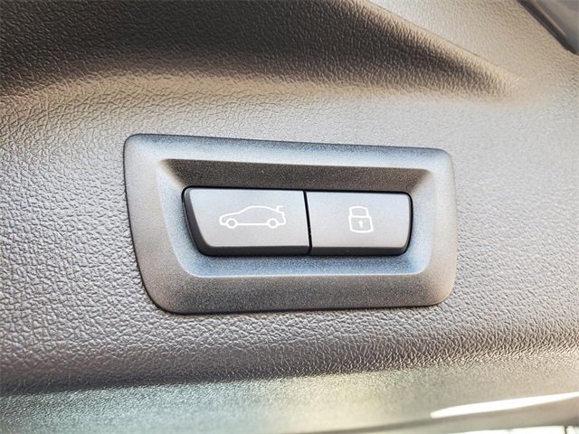 New 2026 BMW X5 M60i image 6