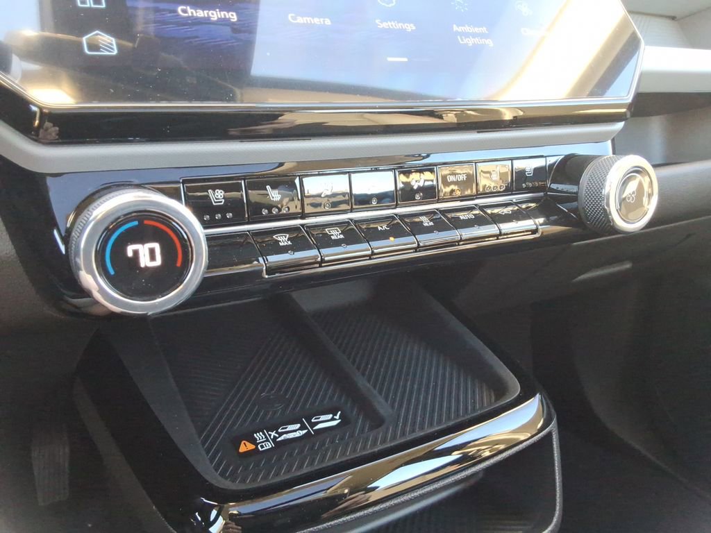 New 2027 Chevrolet Bolt RS w/ Technology Package image 32