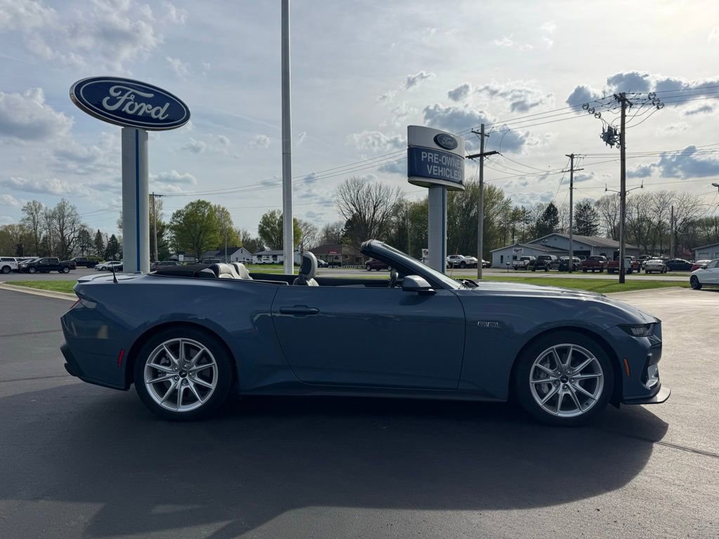 Used 2024 Ford Mustang GT Premium RWD image 4