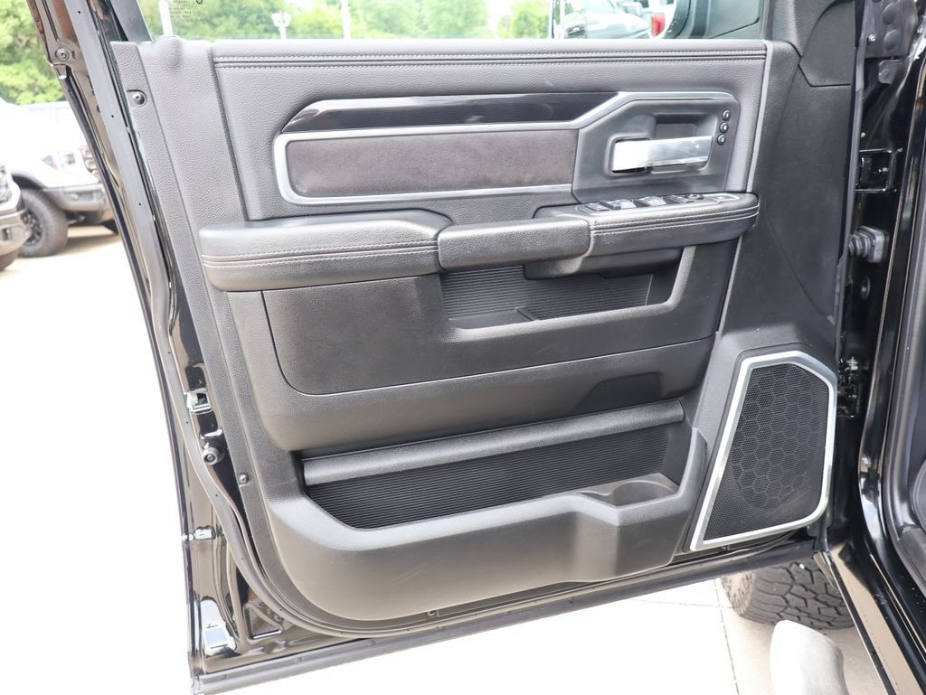 Used 2020 RAM 2500 Laramie AWD/4WD image 12