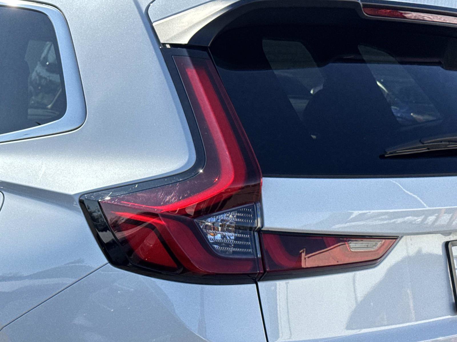 Certified 2025 Honda CR-V Sport-L image 30