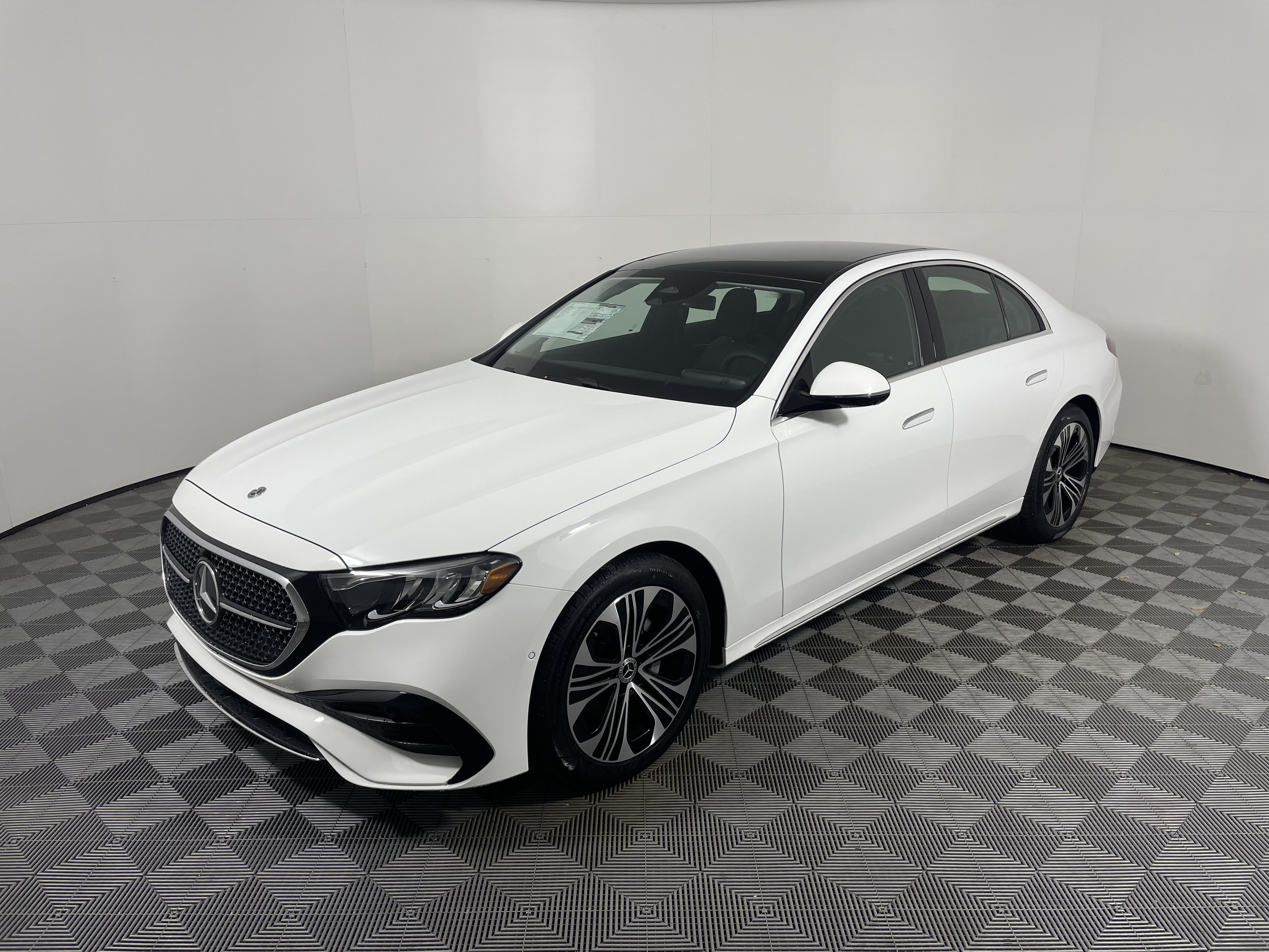 New 2026 Mercedes-Benz E 350 Sedan image 9