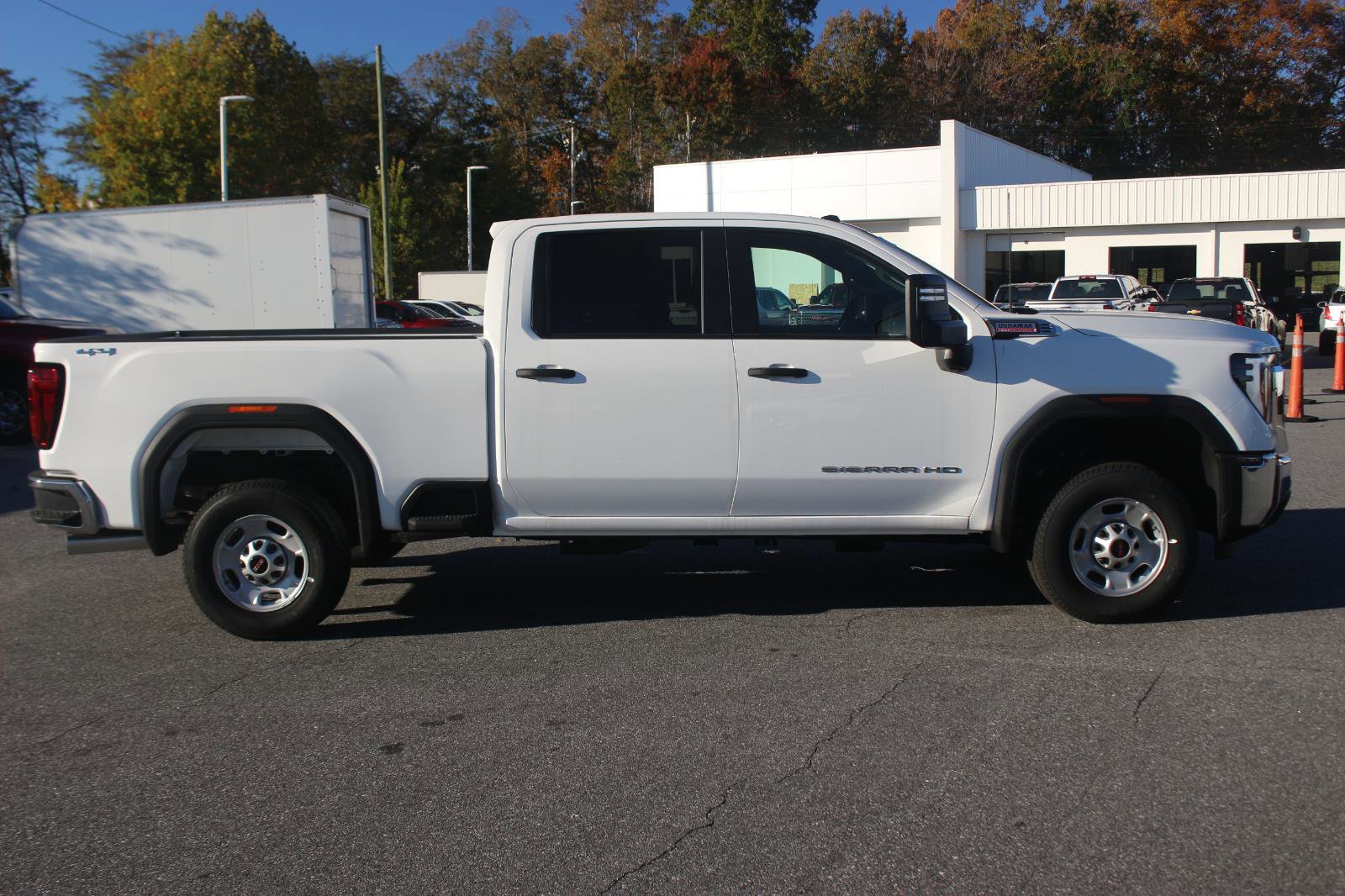 New 2025 GMC Sierra 2500 Pro w/ Convenience Package AWD/4WD image 14