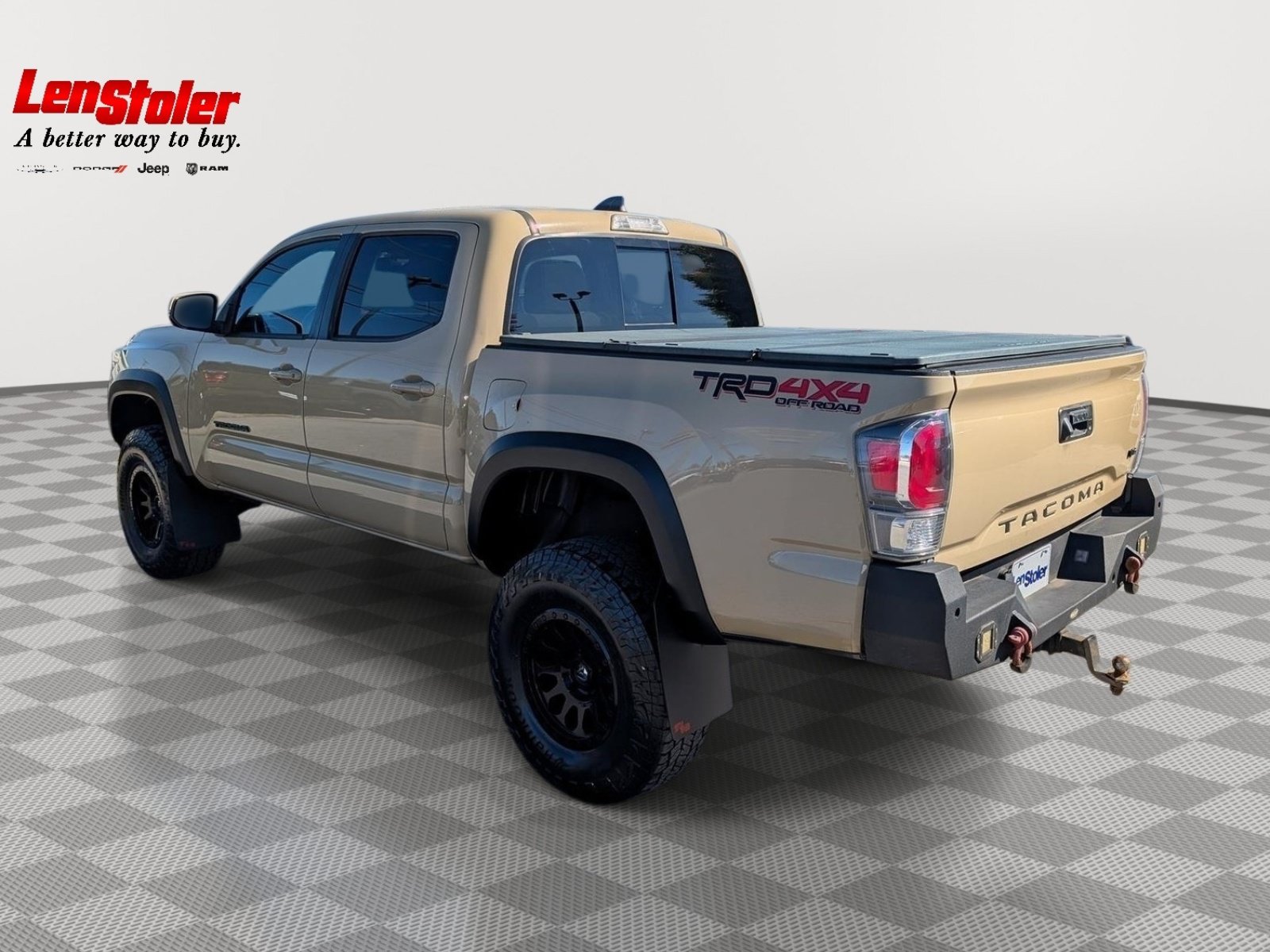 Used 2020 Toyota Tacoma TRD Off-Road AWD/4WD image 3