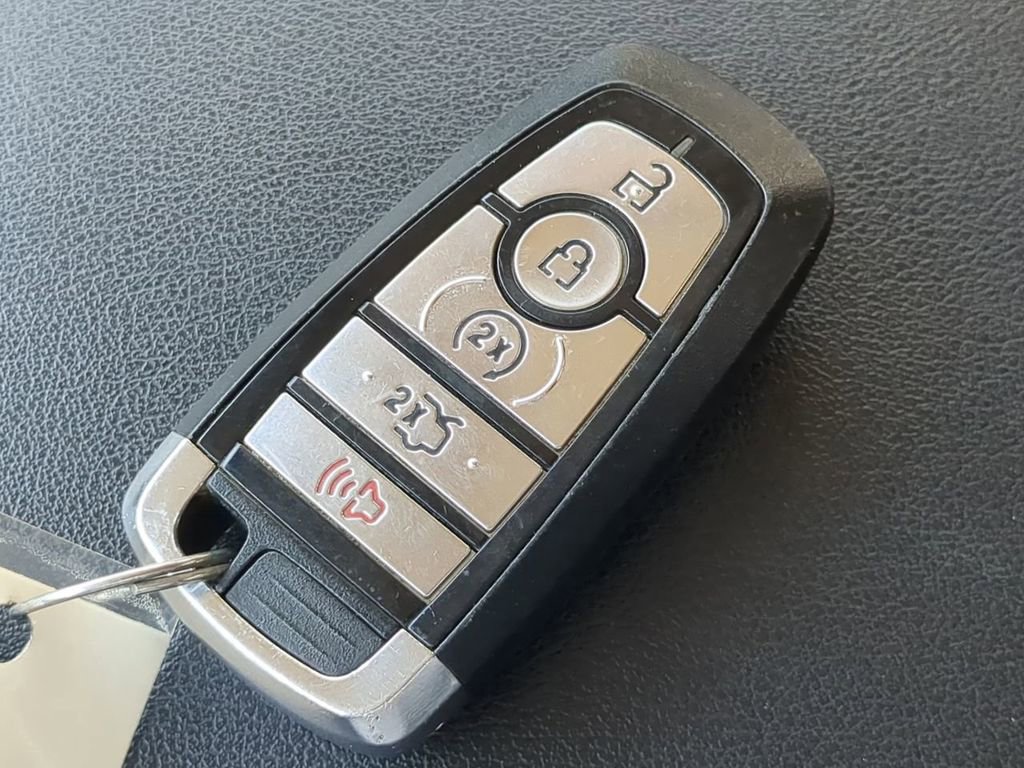 Used 2018 Ford Edge Sport w/ Equipment Group 401A AWD/4WD image 30