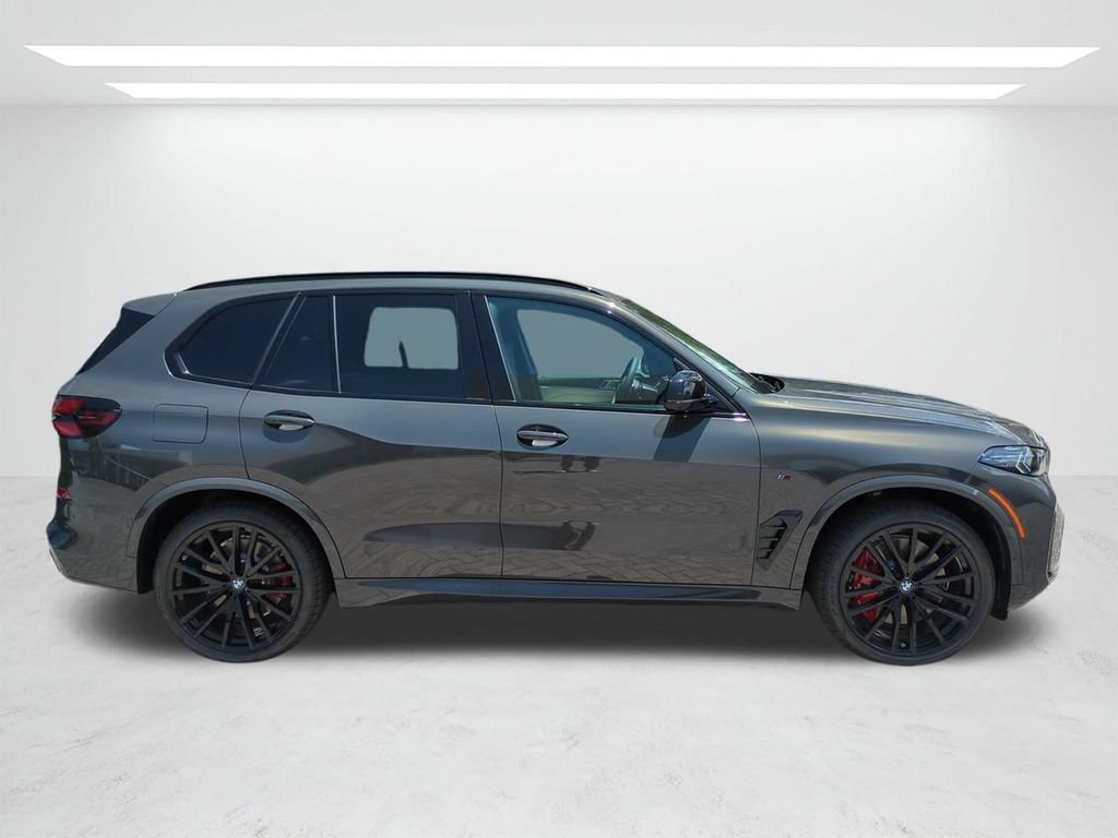 New 2026 BMW X5 M60i AWD/4WD image 3