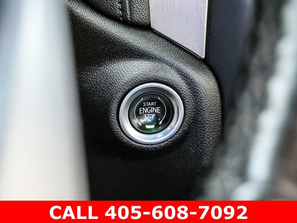 Used 2021 GMC Sierra 2500 SLE w/ SLE Convenience Package AWD/4WD image 32