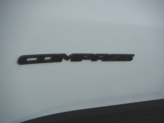 New 2026 Jeep Compass Latitude AWD/4WD image 6