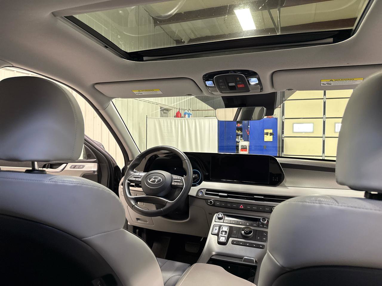 Used 2023 Hyundai Palisade SEL w/ Premium Package image 20