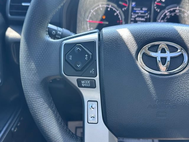 Used 2022 Toyota 4Runner Limited AWD/4WD image 23