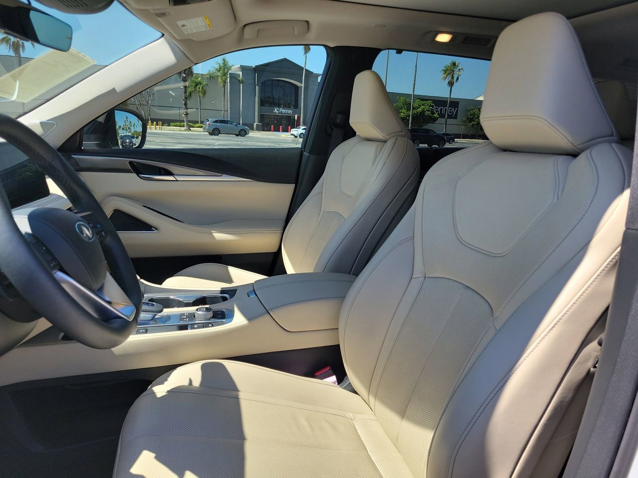 Used 2025 INFINITI QX60 Luxe w/ Lighting Package (N94) image 24