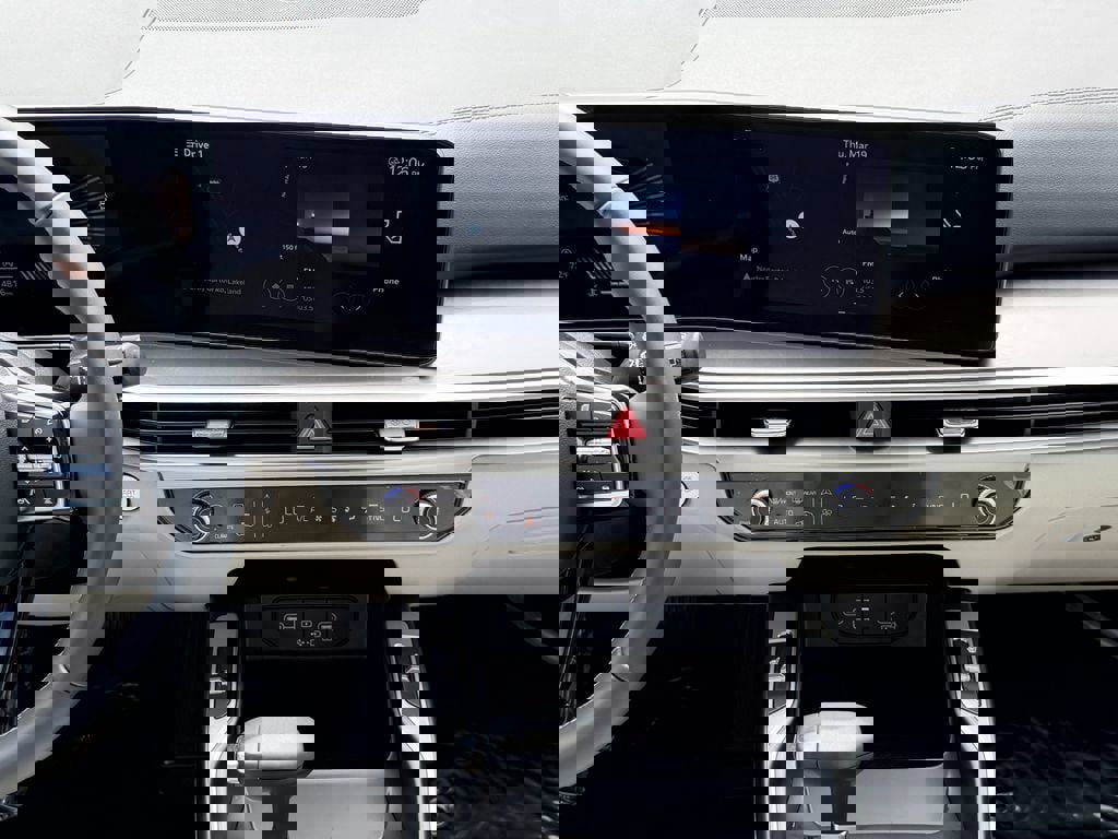 Certified 2025 Kia Sorento S image 16