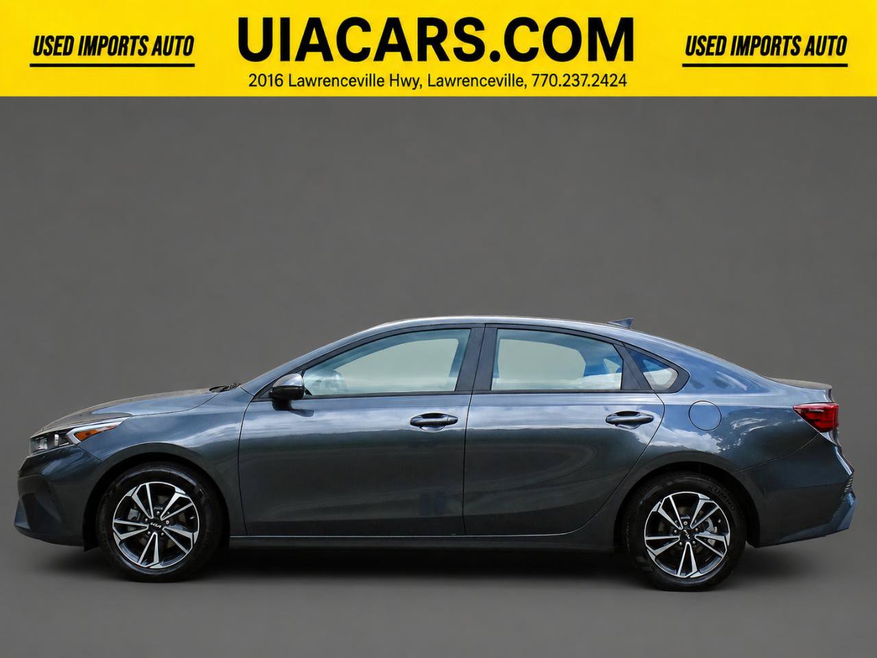 Used 2024 Kia Forte LXS w/ LXS Technology Package FWD image 6