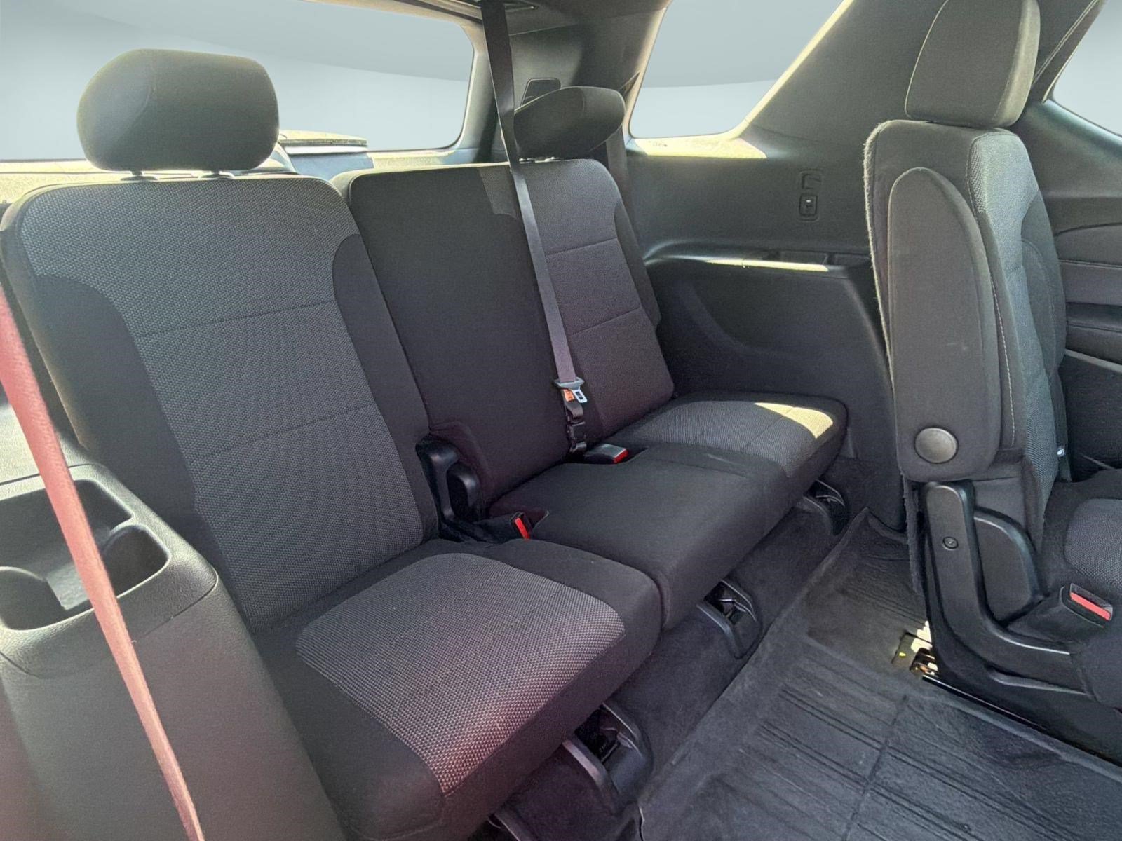 Used 2023 Chevrolet Traverse LT w/ LPO, Floor Liner Package AWD/4WD image 28