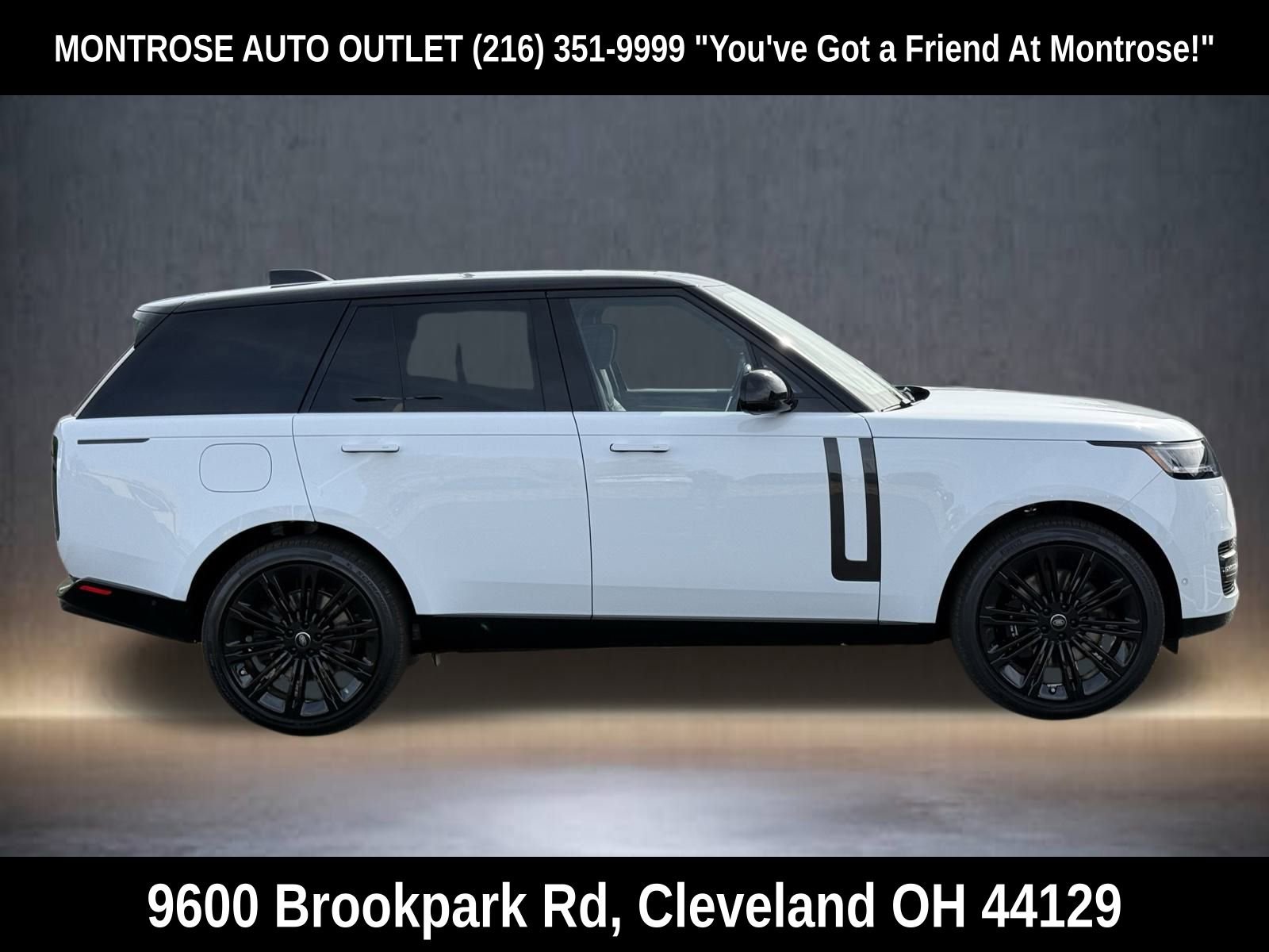 New 2025 Land Rover Range Rover SE image 6