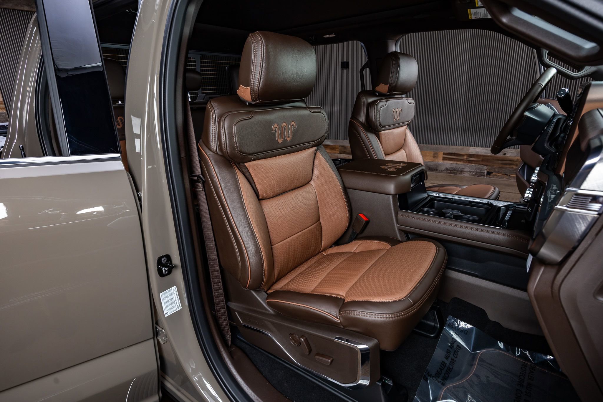 Used 2026 Ford F250 King Ranch w/ Chrome Package image 31