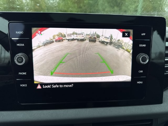 Used 2025 Volkswagen Jetta SE FWD image 25
