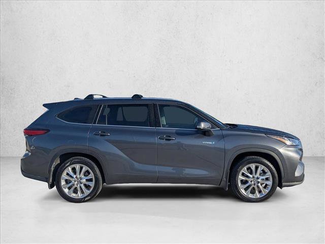 Used 2020 Toyota Highlander Limited image 4