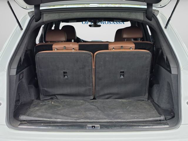 Used 2021 Audi Q7 3.0T Prestige w/ Prestige Package AWD/4WD image 15